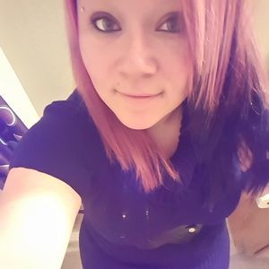 Meet your Posher, Raychel